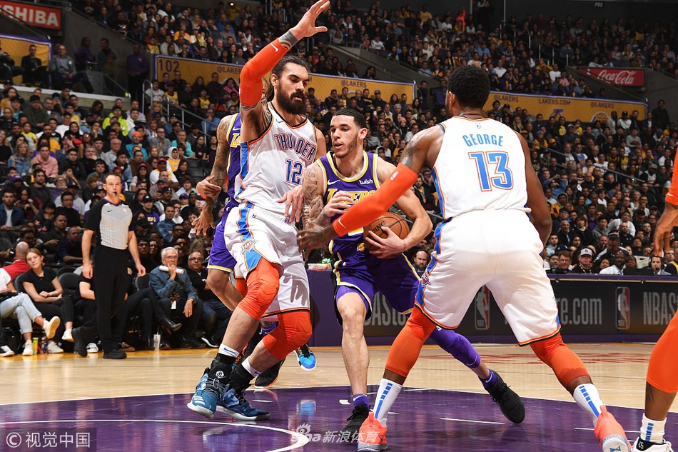 它承载了众 它承载了众