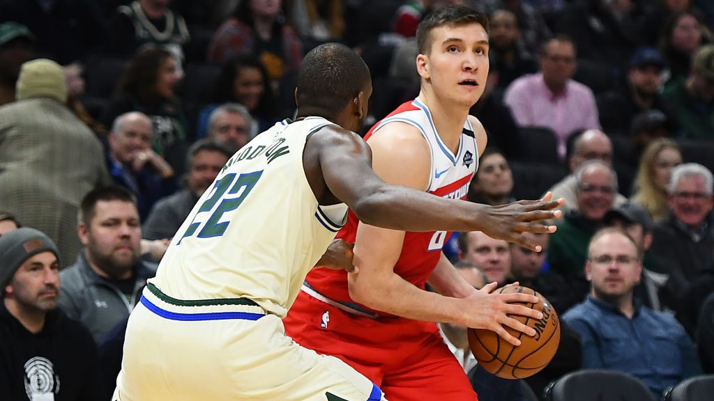 场上引进几 场上引进几